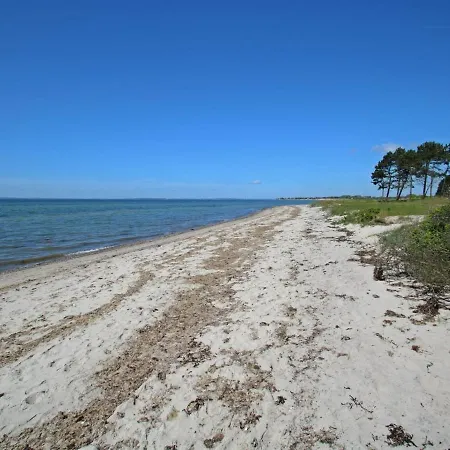 Semesterbostad Holiday Home Cathalina - 75M From The Sea By Interhome *