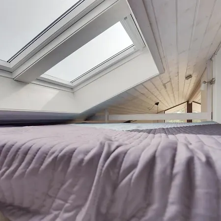 Cathalina - 75m From The Sea By Interhome